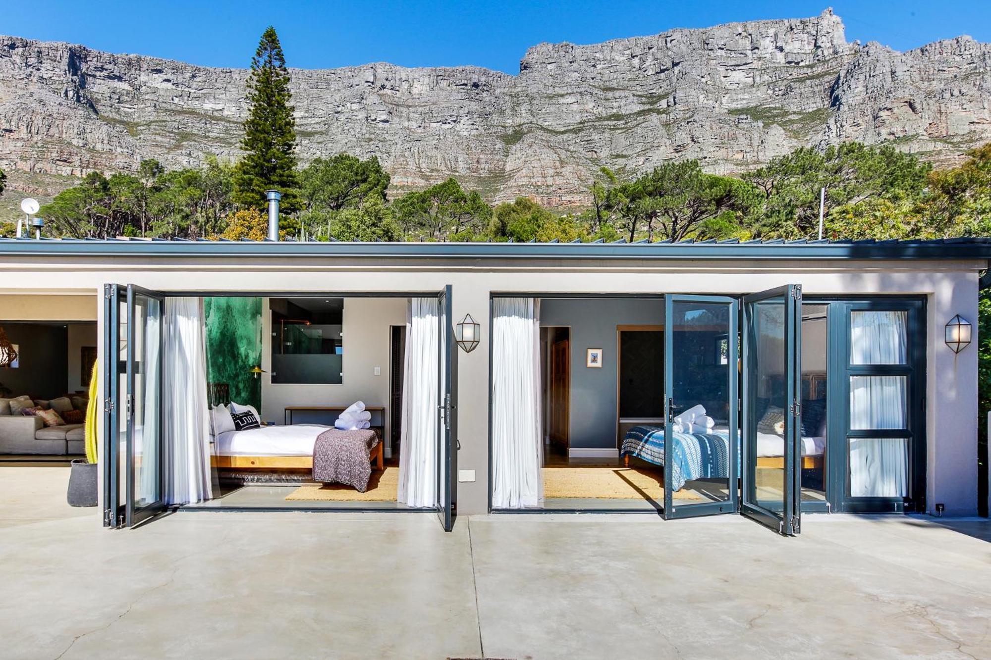 Solar-Powered Mountain Retreat With Natural Pool Città del Capo Esterno foto